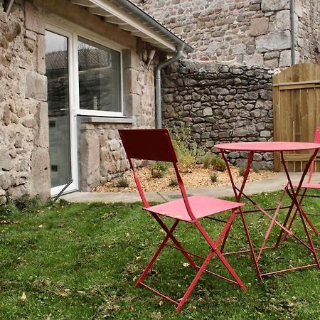 Superbe Appartement Avec Jacuzzi Et Jardin Prive Marlhes Exteriér fotografie