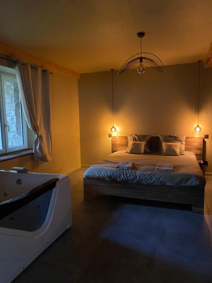 Superbe Appartement Avec Jacuzzi Et Jardin Prive Marlhes Exteriér fotografie